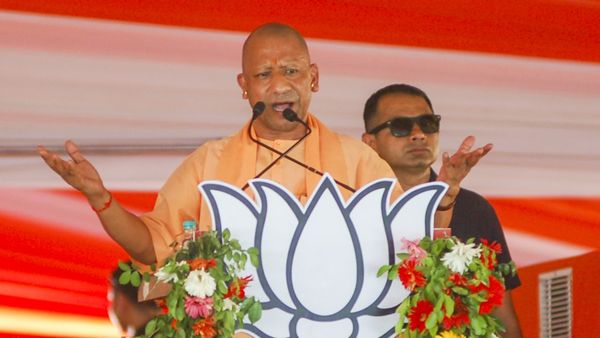 ಉತ್ತರ ಪ್ರದೇಶದಲ್ಲಿ ಯೋಗಿ ಆದಿತ್ಯನಾಥ್ ಠುಸ್‌ ಪಟಾಕಿ: ಮುದುಡಿದ ಕಮಲ