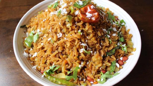 Avalakki Puliogare Recipe: ಬೆಳಿಗ್ಗೆಗೆ ತಿಂಡಿ ಏನ್ ಮಾಡ್ಬೇಕು ಅಂತ ಈಗಲೇ ಯೋಚನೆ ಮಾಡ್ತಾಯಿದಿರಾ? ಹೀಗೆ ಮಾಡಿ..