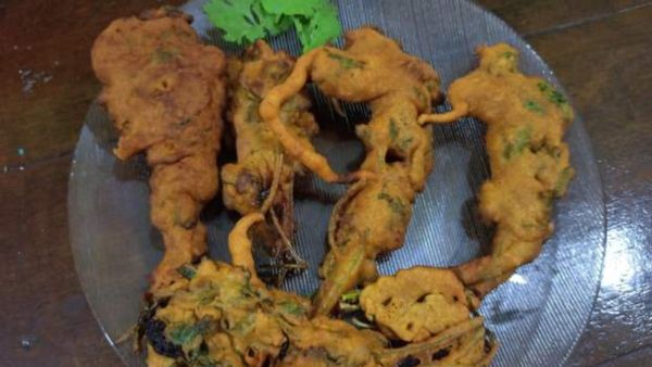 Coriander Bajji Recipe: ಸಂಜೆ ಆಯ್ತು ಕೊತ್ತಂಬರಿ ಬಜ್ಜಿ ತಿನ್ನೋಣ ಬನ್ನಿ.....