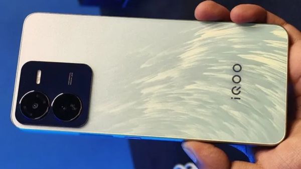ಕೆಲವೇ ದಿನಗಳಲ್ಲಿ ಭರ್ಜರಿ ಫೀಚರ್ಸ್‌ ಹೊಂದಿರುವ ಎರಡು iQOO ಮೊಬೈಲ್ಸ್‌