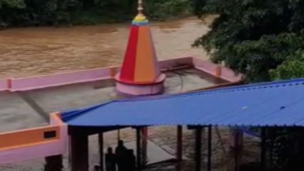 Belagavi Rain: ಬೆಳಗಾವಿಯಲ್ಲಿ ಭಾರಿ ಮಳೆ; ವರುಣ ದೇವನ ಆರ್ಭಟಕ್ಕೆ ಹನುಮಾನ ದೇವಸ್ಥಾನ ಮುಳಗಡೆ