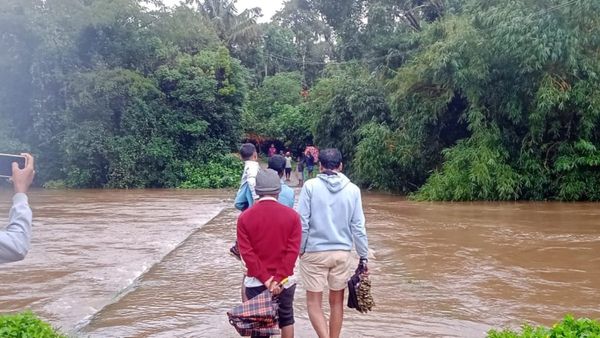 School Holiday: ಬೆಳ್ತಂಗಡಿ ಸೇರಿದಂತೆ ಈ ಭಾಗದ ಶಾಲೆಗಳಿಗೆ ಮಾತ್ರ ರಜೆ ಘೋಷಣೆ