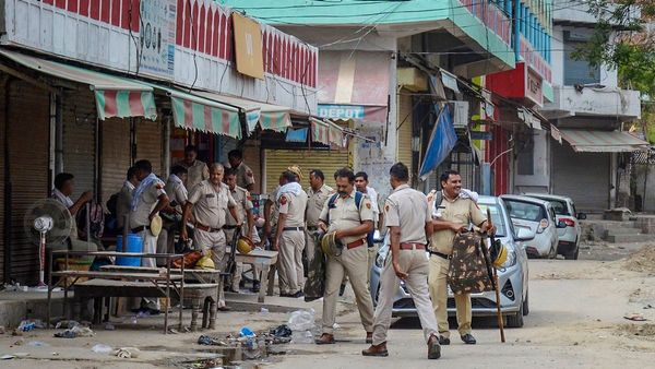 ಹಿಂದೂ ಧಾರ್ಮಿಕ ಮೆರವಣಿ ಮುನ್ನ ಹರಿಯಾಣದ ನುಹ್‌ನಲ್ಲಿ ಮೊಬೈಲ್ ಇಂಟರ್ನೆಟ್ ಸ್ಥಗಿತ