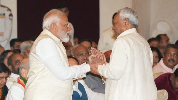 Modi Budget: ಮೋದಿಗೆ ಅಗ್ನಿ ಪರೀಕ್ಷೆ: ಸರ್ಕಾರಕ್ಕೆ ತಲೆ ನೋವಾಗುತ್ತಿದೆ ನಿತೀಶ್‌ ಕುಮಾರ್ ಬೇಡಿಕೆ