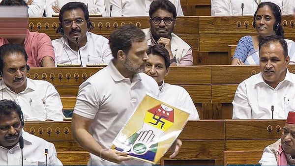 ಹಿಂದು ಎಂದಿಗೂ ಹಿಂಸೆ ಬಯಸುವುದಿಲ್ಲ: 'ರಾಗಾ' ಹೇಳಿಕೆಗೆ ವ್ಯಾಪಕ ಖಂಡನೆ