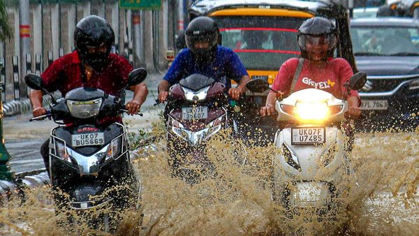 Weather Update: ಉತ್ತರಾಖಂಡದಲ್ಲಿ ರೆಡ್ ಅಲರ್ಟ್, ಕರ್ನಾಟಕ ಸೇರಿ ಹಲವು ರಾಜ್ಯಗಳಿಗೆ ಆರೆಂಜ್ ಅಲರ್ಟ್!