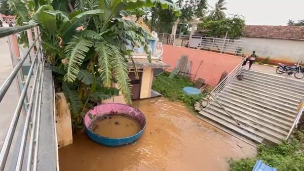 Road: ಮಲೆನಾಡಲ್ಲಿ ಮುಂದುವರೆದ ಮಳೆಯ ಅಬ್ಬರ: ಶಿವಮೊಗ್ಗ- ಮತ್ತೂರು ಸಂಚಾರ ಸ್ಥಗಿತ!