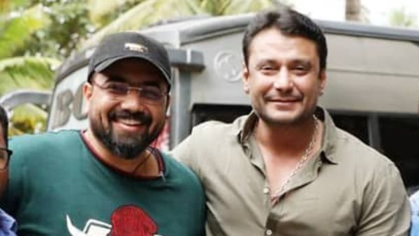 Actor Darshan: ದರ್ಶನ್‌ಗೆ ಕಾಟೇರಾ ನಿರ್ದೇಶಕ ನೀಡಿರುವ ಆ ಎರಡು ಪುಸ್ತಕಗಳಲ್ಲಿ ಏನಿದೆ?
