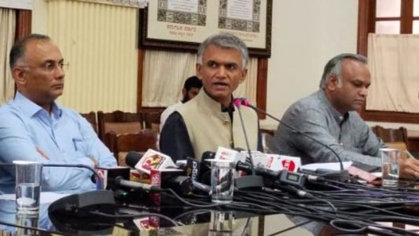 Krishna Byre Gowda: ಇಡಿ-ಸಿಬಿಐ ಬಳಸಿ ರಾಜ್ಯ ಸರ್ಕಾರವನ್ನು ಅಸ್ಥಿರಗೊಳಿಸುವ ಕೇಂದ್ರದ ಬೆದರಿಕೆಗೆ ನಾವು ಬಗ್ಗುವುದಿಲ್ಲ: ಕೃಷ್ಣ