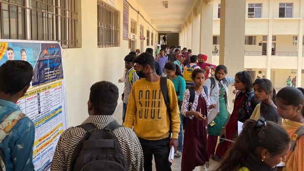 Jobs in Yadagiri: ನೇರ ಸಂದರ್ಶನದಲ್ಲಿ ಭಾಗಿಯಾಗಿ ಪ್ರತಿಷ್ಠಿತ ಕಂಪನಿಗಳಿಗೆ ಸ್ಥಳದಲ್ಲೇ ಕೆಲಸಕ್ಕೆ ಆಯ್ಕೆಯಾಗಿ