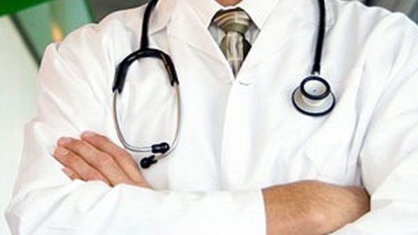 Doctors Day 2024: ಜುಲೈ 1ರಂದು ವೈದ್ಯರ ದಿನಾಚರಣೆ ಯಾಕೆ? ಗುಲಾಬಿ ಹೂ ನೀಡುವುದೇಕೆ?