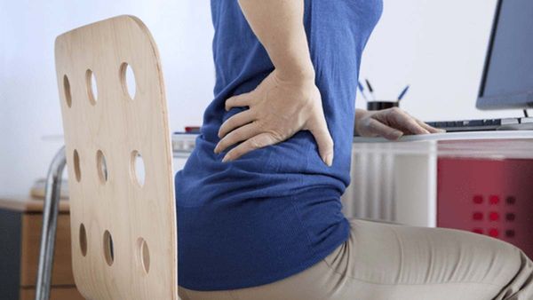 Back Pain: ಬೆನ್ನು ನೋವು ಕುಳಿತು ಕೆಲಸ ಮಾಡುವವರನ್ನೇ ಹೆಚ್ಚು ಕಾಡುವುದೇಕೆ?