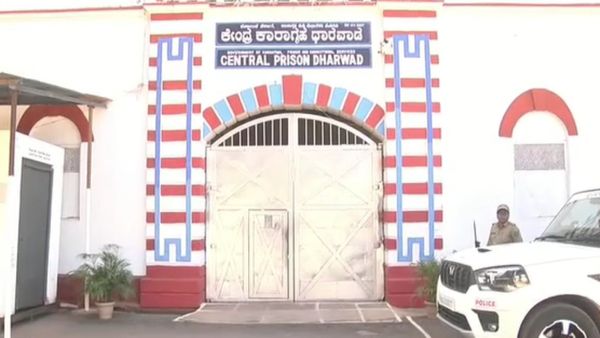 Darshan Case: A9 ಆರೋಪಿ ಬೆಂಗಳೂರಿನಿಂದ ಧಾರವಾಡಕ್ಕೆ ಶಿಫ್ಟ್, ಪೊಲೀಸರಿಂದ ಸೂಕ್ತ ಭದ್ರತೆ