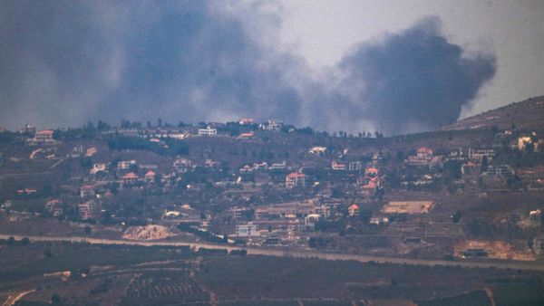 Israel: ಲೆಬನಾನ್ ಮೇಲೆ ದಾಳಿ ಬೆನ್ನಲ್ಲೇ ಇಸ್ರೇಲ್‌ ಮೇಲೆ 300 ರಾಕೆಟ್‌ ಉಡಾಯಿಸಿದ ಹಿಜ್ಬುಲ್ಲಾ