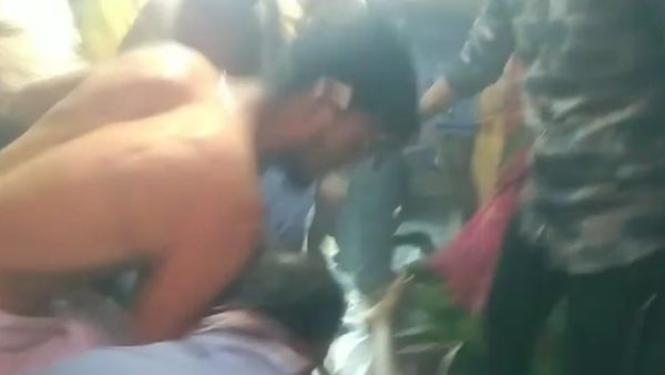 ಹೊಸದುರ್ಗ: ಪೂಜಾರಿಕೆ ವಿಚಾರದಲ್ಲಿ ಎರಡು ಗುಂಪುಗಳ ನಡುವೆ ಘರ್ಷಣೆ