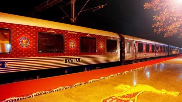 Most Expensive Train: ಭಾರತದ ಅತ್ಯಂತ ದುಬಾರಿ ರೈಲು- ಈ ಟಿಕೆಟ್ ದರದಲ್ಲಿ ಮನೆ ಖರೀದಿಸಬಹುದು...!