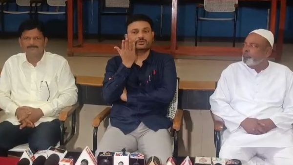 ಹುಬ್ಬಳ್ಳಿ- ಧಾರವಾಡದಲ್ಲಿ ನಿಲ್ಲದ ಪುಂಡರ ಹಾವಳಿ: ಅಂಜುಮನ್ ಅಧ್ಯಕ್ಷನ ಮೇಲೆ ಅಟ್ಯಾಕ್