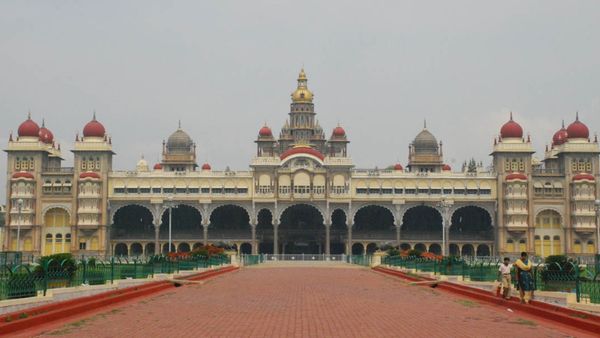 ಮೈಸೂರು ಅರಮನೆ ಪ್ರವೇಶ ಟಿಕೆಟ್‌ ಈಗ ವಾಟ್ಸ್‌ಪ್‌ನಲ್ಲೇ ಪಡೆಯಿರಿ