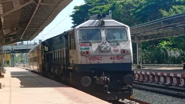 ಬೆಂಗಳೂರಿನಿಂದ ಉತ್ತರ ಮತ್ತು ಕಲ್ಯಾಣ ಕರ್ನಾಟಕಕ್ಕೆ ವಿಶೇಷ ರೈಲು, ವೇಳಾಪಟ್ಟಿ 