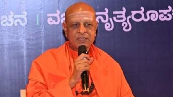 ಹಿಂದೂ ಧರ್ಮವೇ ಅಲ್ಲ, ಅದು ಅನೈತಿಕತೆ-ಅನಾಚಾರ: ವಿವಾದ ಹೇಳಿಕೆ ನೀಡಿದ ಸ್ವಾಮೀಜಿ