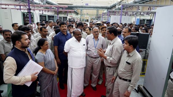 HDK Visits BHEL: ಬೇಡಿಕೆ ಹೆಚ್ಚು, ಲಾಭ ಕಡಿಮೆ ಯಾಕೆ?: ಹೆಚ್‌ ಡಿ ಕುಮಾರಸ್ವಾಮಿ ಪ್ರಶ್ನೆ