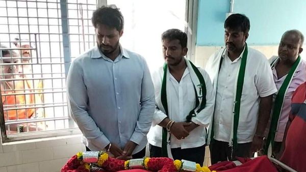 ಮುಡಾ ಹಗರಣ ಪಾದಯಾತ್ರೆ ವೇಳೆ ಹೃದಯಾಘಾತದಿಂದ ಮಹಿಳೆ ಸಾವು!