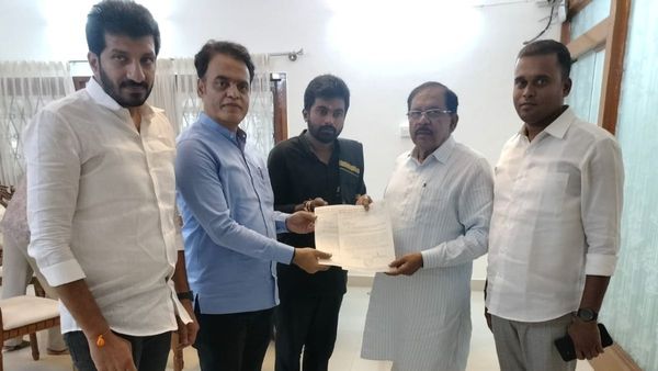 ಪಿಎಸ್ಐ ಪರೀಕ್ಷೆಯನ್ನು ಮುಂದೂಡಿ: ಪರಮೇಶ್ವರ್‌ಗೆ ಮನವಿ ಸಲ್ಲಿಸಿದ ಬಿಜೆಪಿ ನಿಯೋಗ