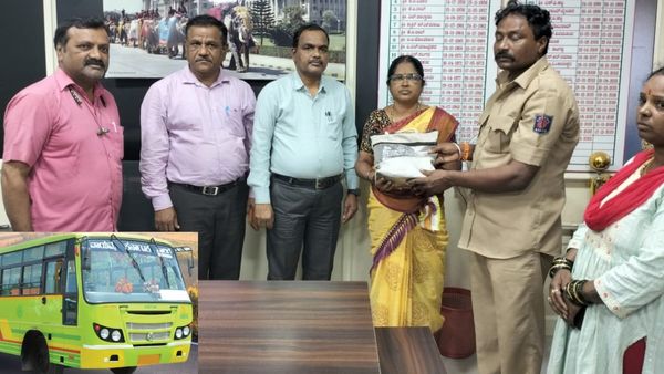 Gold: ಸಾರಿಗೆ ಬಸ್‌ನಲ್ಲಿ ಬಿಟ್ಟಿದ್ದ ಚಿನ್ನಾಭರಣ, ಹಣವಿದ್ದ ಬ್ಯಾಗ್ ಮರಳಿ ಸಿಕ್ಕಿದ್ದೇ ರೋಚಕ: ಸಿಬ್ಬಂದಿಗೆ ಭಾರೀ ಮೆಚ್ಚುಗೆ