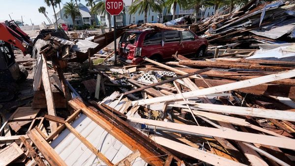 Hurricane: ಹೆಲೆನ್ ಚಂಡಮಾರುತದ ಆರ್ಭಟಕ್ಕೆ ತತ್ತರಿಸಿದ ಅಮೆರಿಕ– 33 ಮಂದಿ ಸಾವು!