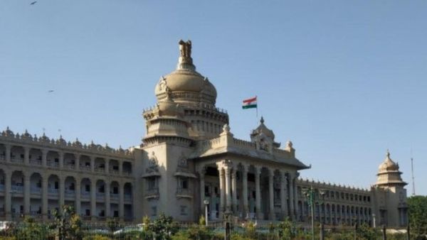 Government Employees: ರಾಜ್ಯ ಸರ್ಕಾರಿ ನೌಕರರು ಗಮನಿಸಲೇಬೇಕಾದ ಪ್ರಮುಖಾಂಶಗಳಿವು