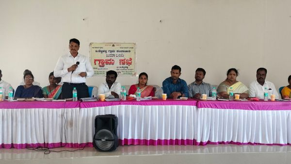 ತಿ.ನರಸೀಪುರದಲ್ಲಿ ಜೂಜು ಮತ್ತು ಕುಡುಕರ ಹಾವಳಿ: ಅಬಕಾರಿ ಅಧಿಕಾರಿಗಳ ಮುಂದೆ ಸಾರ್ವಜನಿಕರ ಆಕ್ರೋಶ