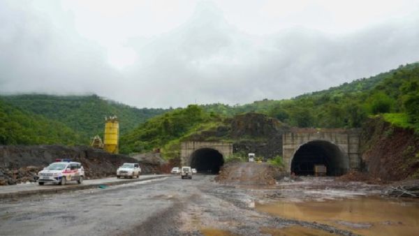 ಅಧಿಕಾರ ಕೊಟ್ಟಿರುವುದು ರೌಡಿಸಂ ಮಾಡೋದಿಕ್ಕಾ?: ಗುಂಡ್ಲುಪೇಟೆ ಎಂಎಲ್ಎ ವಿರುದ್ಧ ಮಾಜಿ ಶಾಸಕ ಕಿಡಿ
