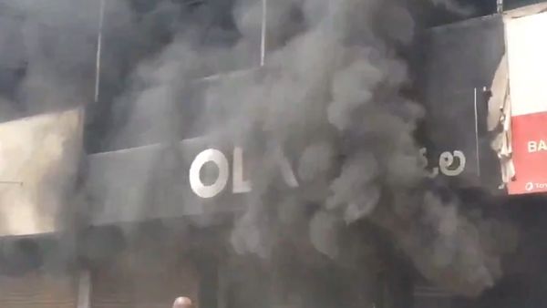 ಬೈಕ್‌ ಸರ್ವಿಸ್‌ ಮಾಡ್ಲಿಲ್ಲ ಅಂತ ಶೋರೂಂಗೆ ಹೀಗಾ ಮಾಡೋದು?