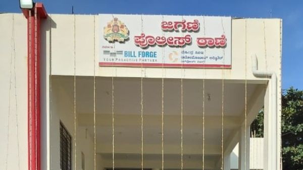 Shocking: ಹೆಸರು ಬದಲಿಸಿಕೊಂಡು ಬೆಂಗಳೂರಲ್ಲೇ ವಾಸವಿದ್ದ ಪಾಕಿಸ್ತಾನಿ ಕುಟುಂಬ!