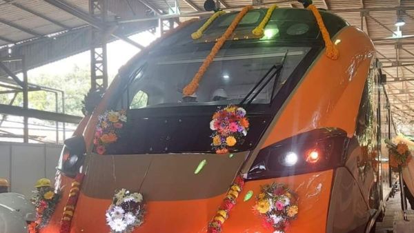 ʼವಂದೇ ಭಾರತ್‌ʼ ಸ್ಲೀಪರ್‌ ಕೋಚ್‌ ನೋಡಿದ್ರೆ ಶಾಕ್‌ ಆಗ್ತೀರ