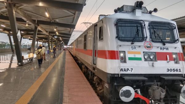 Deepavali Special Train: ಬೆಂಗಳೂರು-ಕಾರವಾರ ದೀಪಾವಳಿ ವಿಶೇಷ ರೈಲು, ವೇಳಾಪಟ್ಟಿ