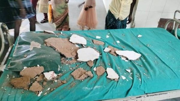 ಚಿತ್ರದುರ್ಗ ಜಿಲ್ಲಾಸ್ಪತ್ರೆಯಲ್ಲಿ ಚಾವಣಿ ಸಿಮೆಂಟ್‌ ಕುಸಿತ, ರೋಗಿಯ ತಲೆಗೆ ಗಾಯ.!
