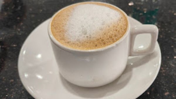 ಜೇಬು ಸುಡಲಿದೆ ಕಾಫಿ: ಬೆಂಗಳೂರು ನಗರದಲ್ಲಿ ಕಾಫಿ, ಟೀ ದರ ಏರಿಕೆ