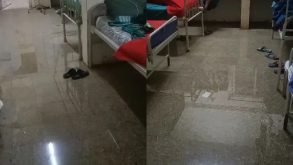 Rain: ಮಳೆ ಜೊತೆ ಸರ್ಕಾರಿ ಆಸ್ಪತ್ರೆಗೆ ನುಗ್ಗಿದ ಡ್ರೈನೇಜ್ ವಾಟರ್: ಕೆಟ್ಟ ವಾಸನೆ ಮಧ್ಯೆ ರಾತ್ರಿ ಕಳೆದ ರೋಗಿಗಳು