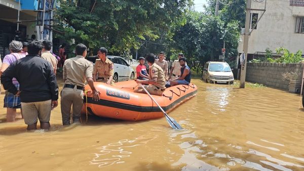 ಬೆಂಗಳೂರಲ್ಲಿ ಧಾರಾಕಾರ ಮಳೆ: ಅಧಿಕಾರಿಗಳಿಗೆ ಬಿಬಿಎಂಪಿ ಕಮಿಷನರ್‌ ವಾರ್ನಿಂಗ್‌