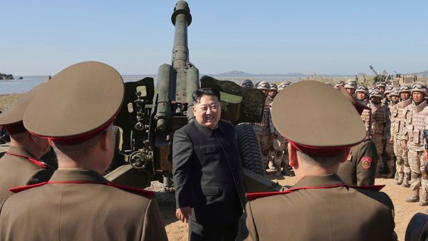 ಶತ್ರು ದೇಶಕ್ಕೆ ಹೊಸ ಹೆಸರನ್ನು ನೀಡಿದ ಕಿಮ್ಮಣ್ಣ: ಕೆಮ್ಮಿ ಕೆಮ್ಮಿ ನಗುತ್ತಿರುವ ಪಾಶ್ಚಿಮಾತ್ಯರು!