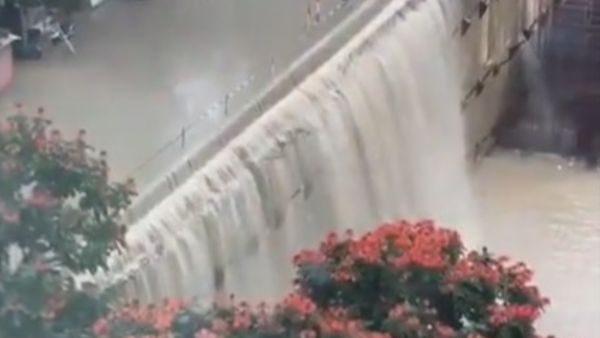 ಫ್ರೀಯಾಗಿ ನೋಡ್‌ ಬನ್ನಿ.. ಬೆಂಗಳೂರಿನ 'ಮಾನ್ಯತಾ ಟೆಕ್‌ ಫಾಲ್ಸ್‌'