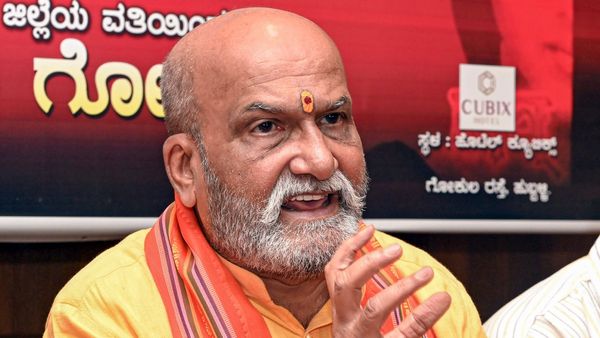 Dasara Holidays 2024: ಈ ರೀತಿ ಮಾಡಿದರೆ ಒಪ್ಪುವುದಿಲ್ಲ: ಪ್ರಮೋದ್‌ ಮುತಾಲಿಕ್‌ ಎಚ್ಚರಿಕೆ