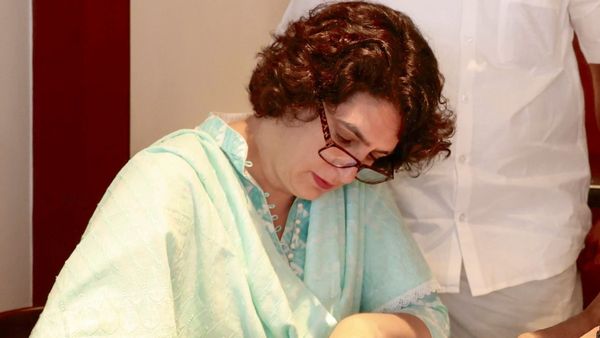 Priyanka Gandhi: ಚೊಚ್ಚಲ ಚುನಾವಣೆ ಕಣ ವಯನಾಡಿನಿಂದ ಇಂದು ಪ್ರಿಯಾಂಕ ಗಾಂಧಿ ನಾಮಪತ್ರ ಸಲ್ಲಿಕೆ