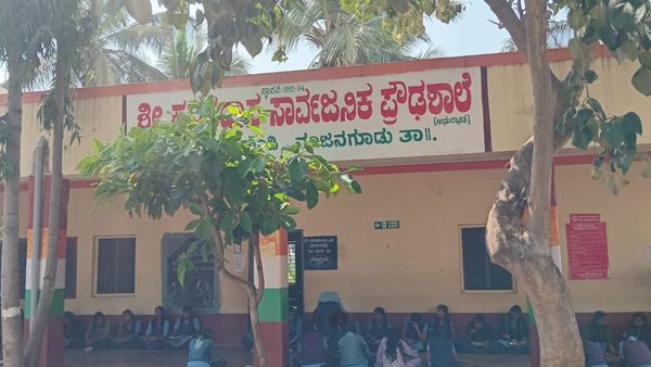 Nanjangud: 'ಅಮ್ಮನ ಕಷ್ಟ ನೋಡಲಾಗುತ್ತಿಲ್ಲ': ಪತ್ರ ಬರೆದಿಟ್ಟು ಮನೆ ಬಿಟ್ಟು ಹೋದ ಬಾಲಕ