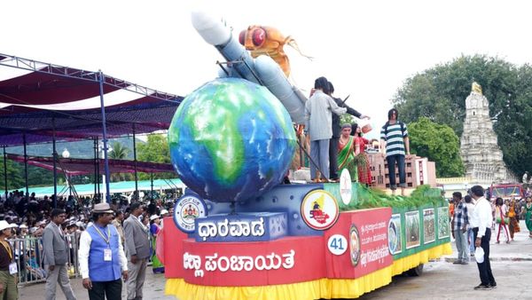 ಮೈಸೂರು ದಸರಾ: ಧಾರವಾಡ ಸ್ತಬ್ದಚಿತ್ರಕ್ಕೆ ರಾಜ್ಯಮಟ್ಟದ ಪ್ರಶಸ್ತಿ ಗರಿ