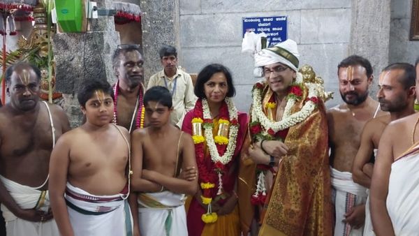 ಚಾಮರಾಜನಗರ ಜಿಲ್ಲೆಯಲ್ಲಿನ ದೇಗುಲಗಳಿಗೆ ಕುಟುಂಬ ಸಮೇತ ಸುಪ್ರೀಂ ಕೋರ್ಟ್‌ ನ್ಯಾಯಮೂರ್ತಿ ಭೇಟಿ