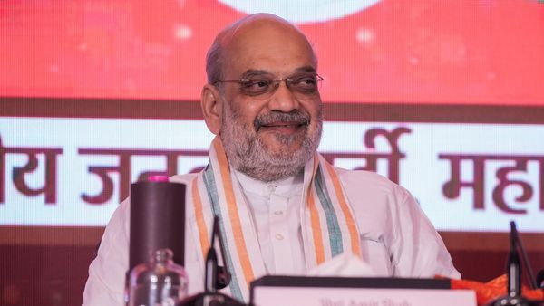 Manipur: ಮಣಿಪುರದಲ್ಲಿ ಮತ್ತೆ ಹಿಂಸಾಚಾರ; ಭದ್ರತೆ ಬಗ್ಗೆ ಅಮಿತ್ ಶಾ ಸಭೆ