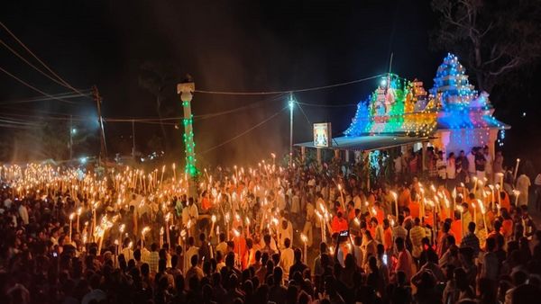ಮೈಸೂರು ಬೆಟ್ಟದಪುರದಲ್ಲಿ ಅಪರೂಪದ ದೀವಿಟಿಗೆ ಜಾತ್ರೆ; ಏನಿದರ ವಿಶೇಷತೆ?
