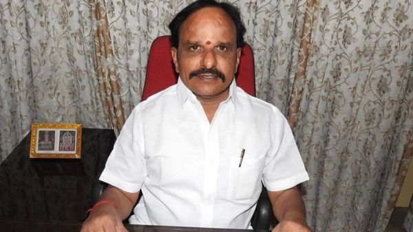 ಬಿಜೆಪಿ ನಾಯಕರು ಒಂದು ಮಾಸ್ಕ್‌ ಖರೀದಿ ಮಾಡಿದ್ದು 2,500ಕ್ಕೆ ನಾವು ಕೇವಲ 10-20 ರೂಪಾಯಿಗಷ್ಟೇ: ಡಿ.ಸುಧಾಕರ್